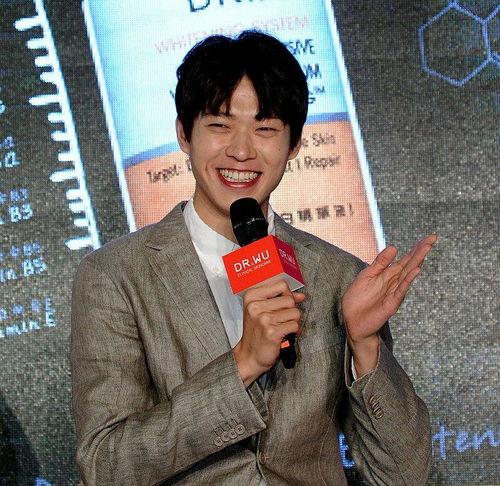 娱乐圈吃瓜小组名单,明星幕后故事大起底  第1张